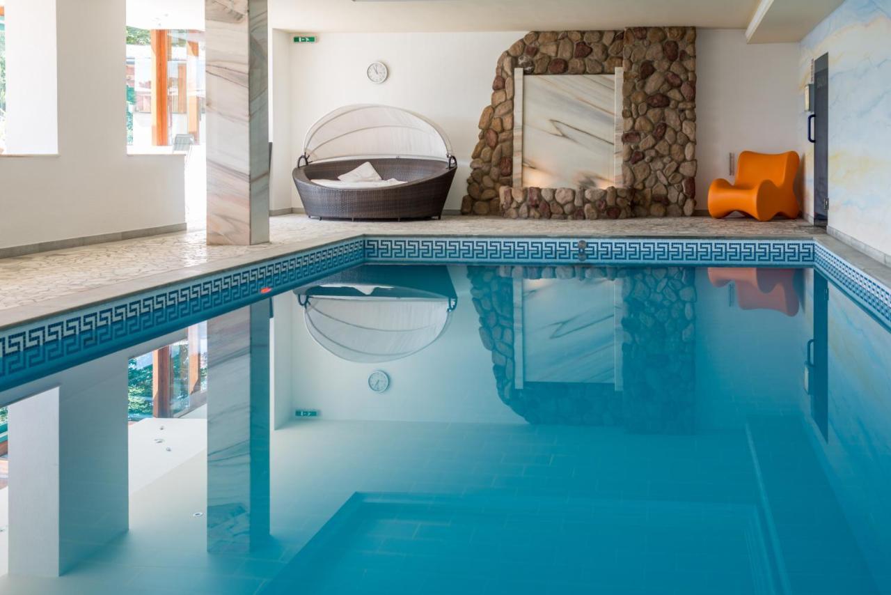 Hotel Berghof Ramsau am Dachstein Ngoại thất bức ảnh