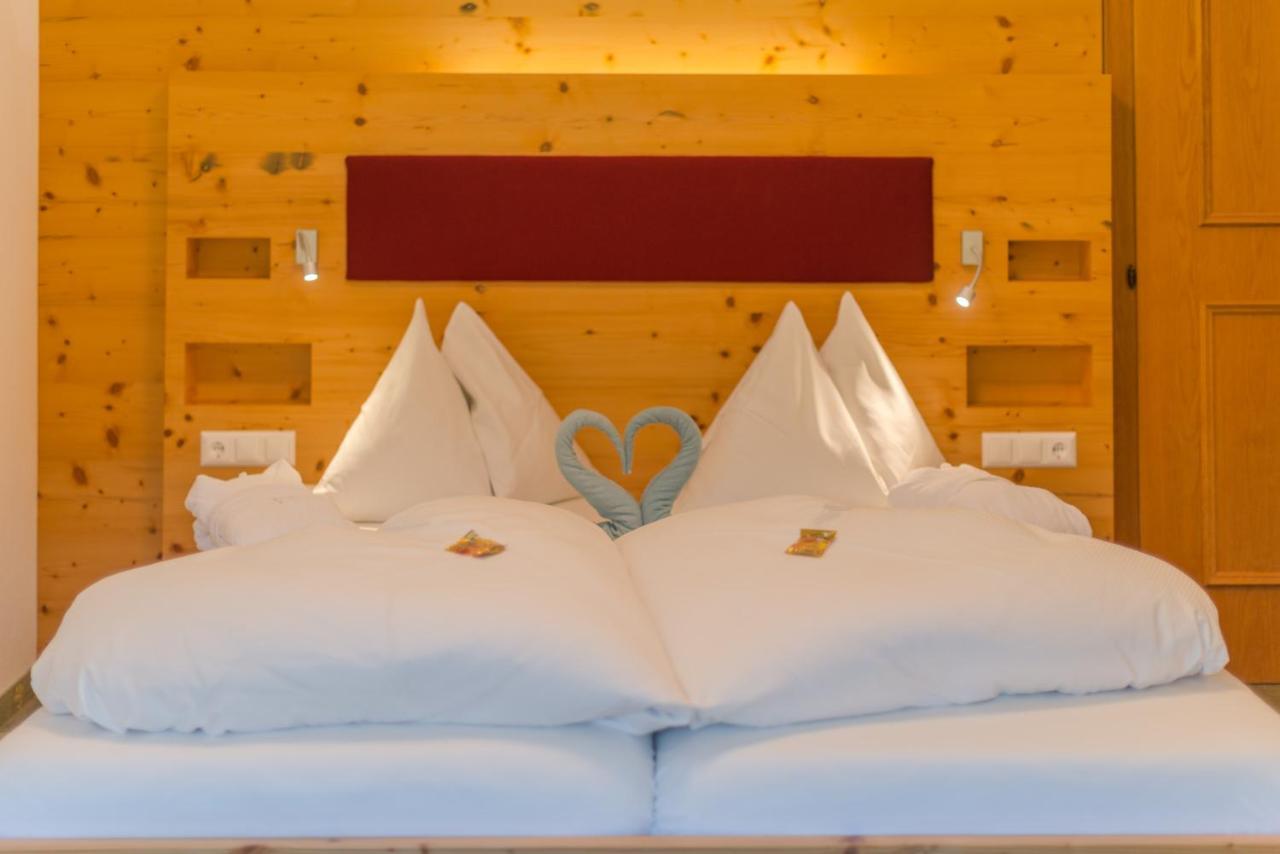Hotel Berghof Ramsau am Dachstein Ngoại thất bức ảnh