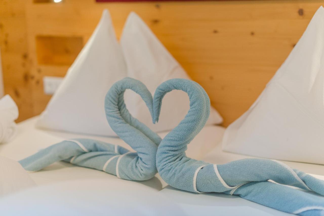 Hotel Berghof Ramsau am Dachstein Ngoại thất bức ảnh